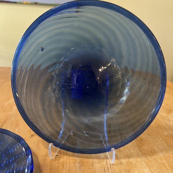 Lot Of 2 Hand Blown Glass Cobalt blue dessert or salad plates 8inch Swirl - Picture 3 of 5